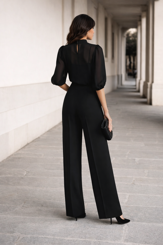 Conjunto negro de tres piezas con pantalón palazzo