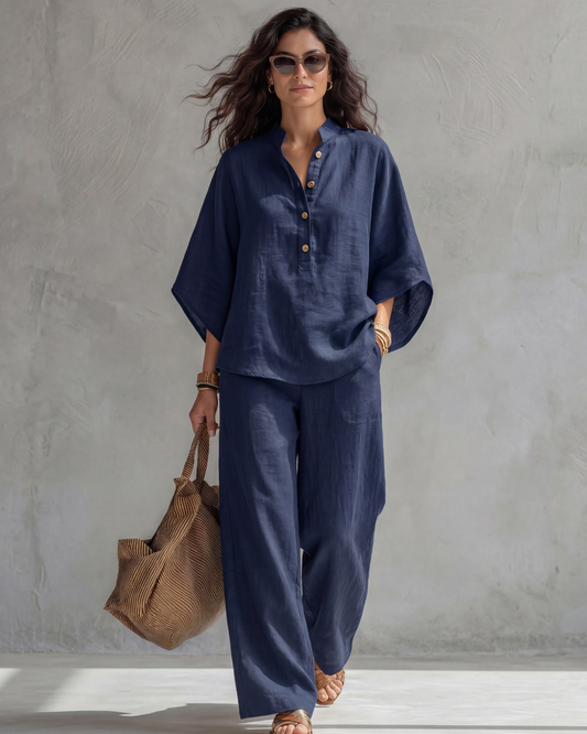 Conjunto ligero con blusa abotonada