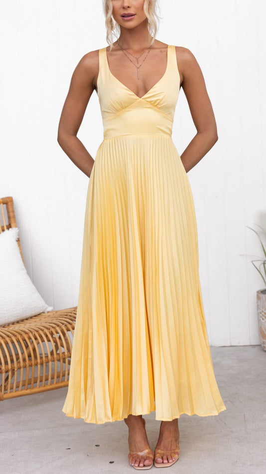 Irene | Vestido maxi plisado con escote en V