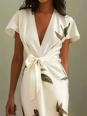 Juliana wrap dress with an elegant cut
