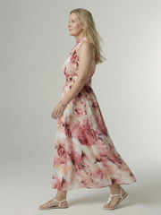 Vestido midi ligero con cuello halter