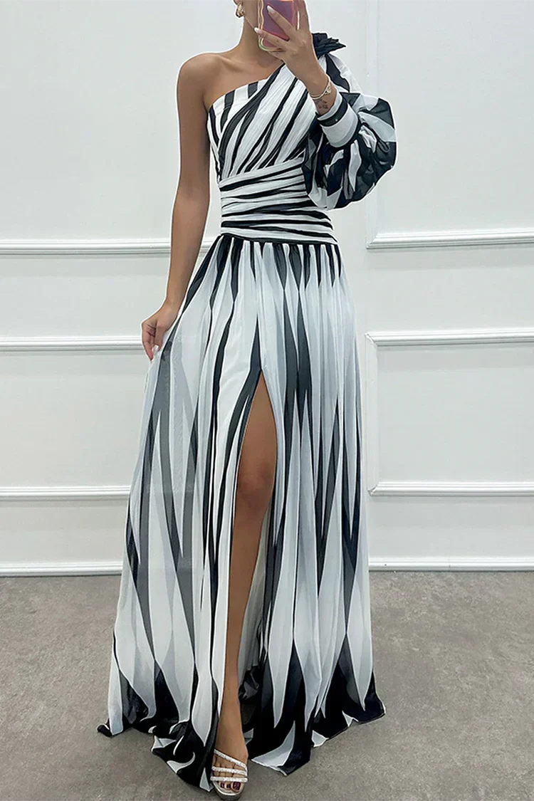 Bonnie | Vestido maxi asimétrico a rayas