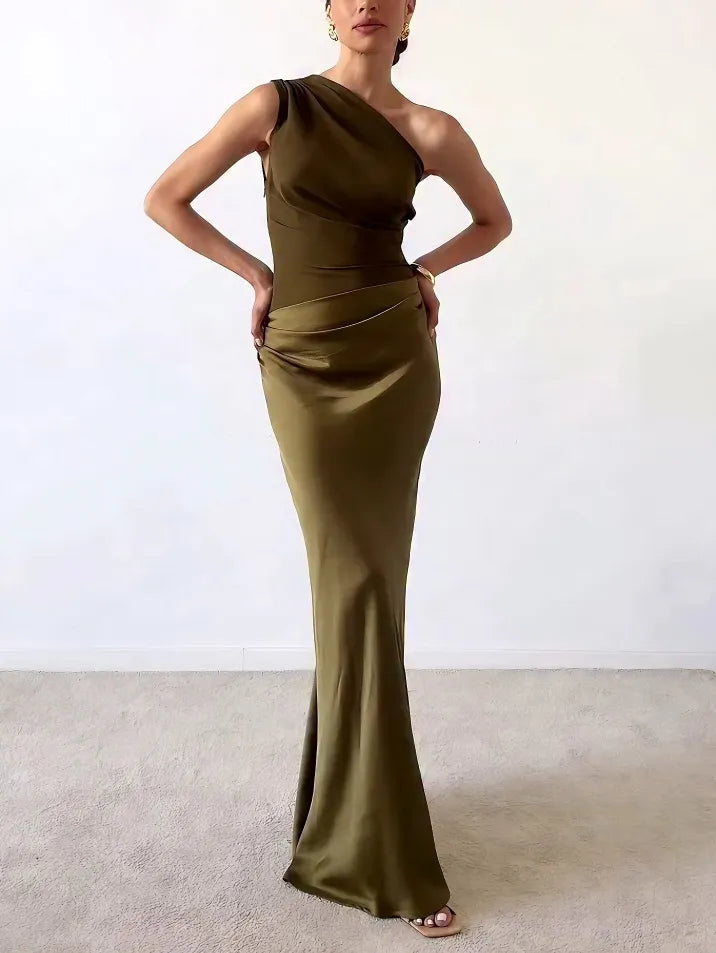 Anita | Vestido maxi plisado de un hombro