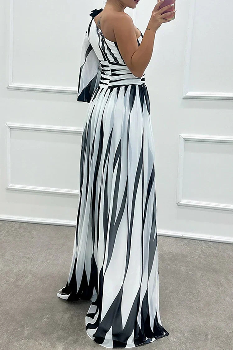 Bonnie | Vestido maxi asimétrico a rayas