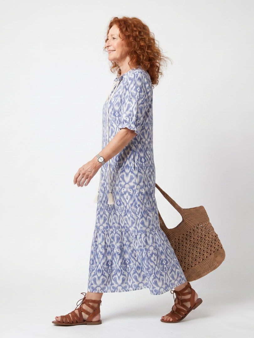 Printed midi dress with tie-neckline