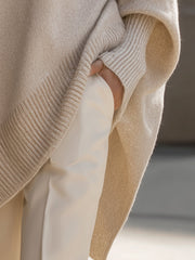 Adriana | Jersey Oversize Drapeado con Cuello Ancho