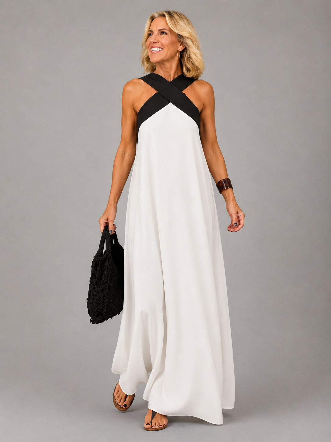 Vestido maxi elegante con escote cruzado