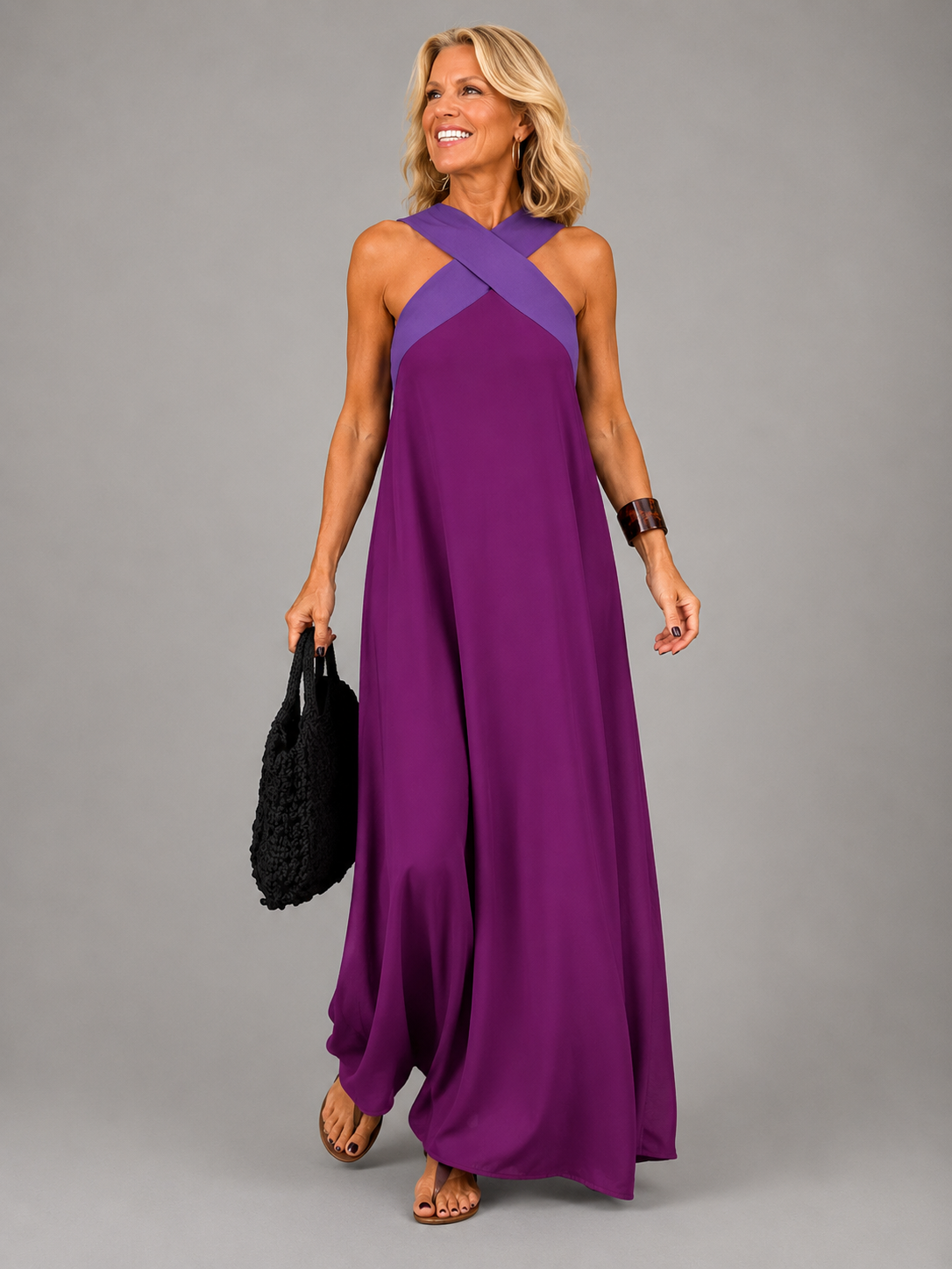 Vestido maxi elegante con escote cruzado