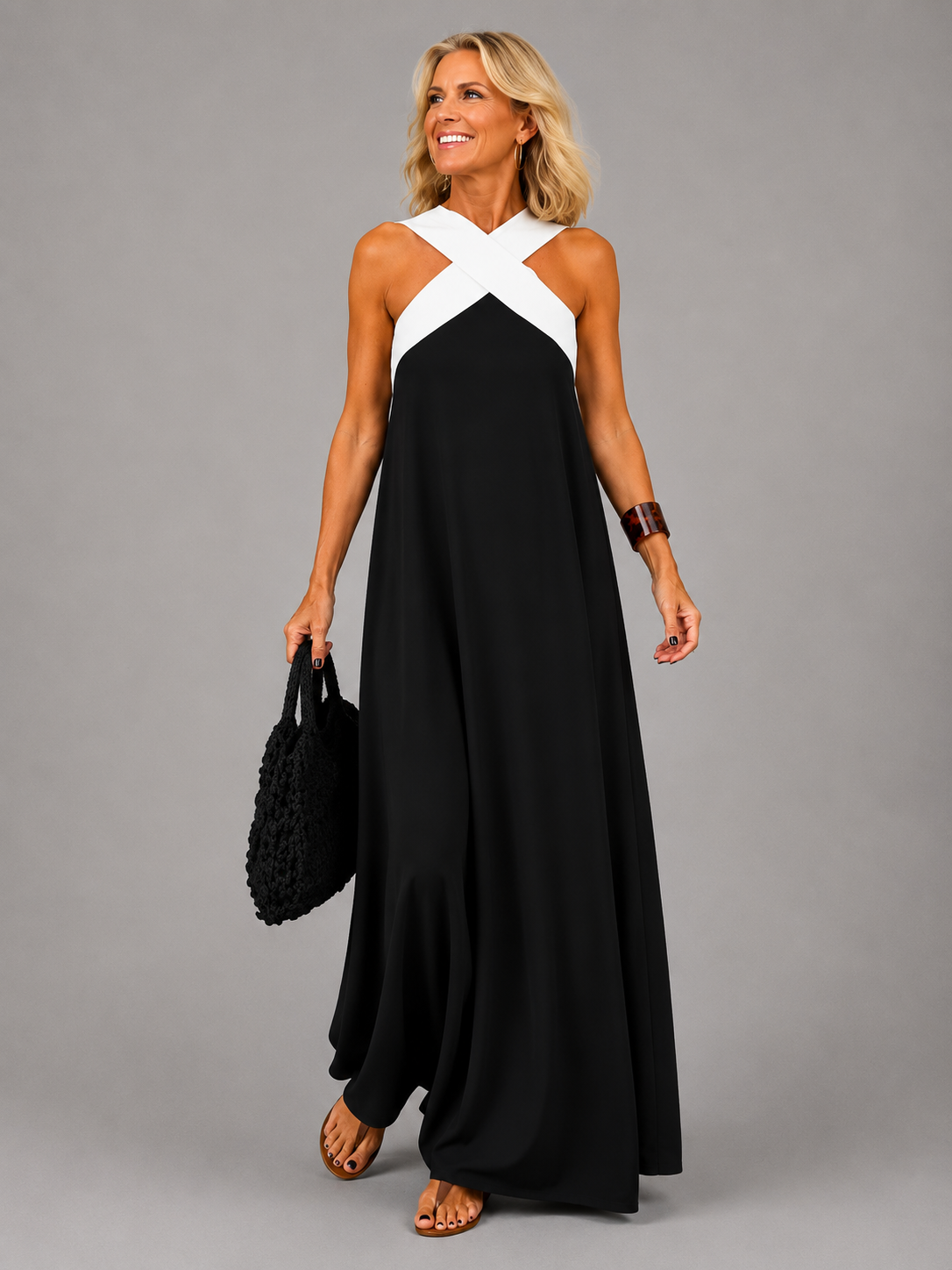 Vestido maxi elegante con escote cruzado