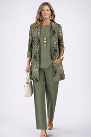 Conjunto Coordinado de Tres Piezas · Surtido