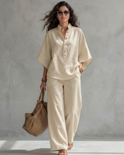 Conjunto ligero con blusa abotonada