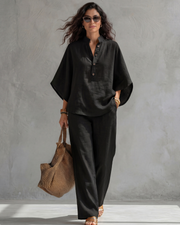 Conjunto ligero con blusa abotonada