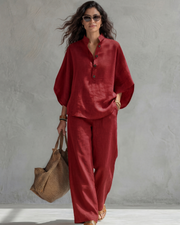 Conjunto ligero con blusa abotonada