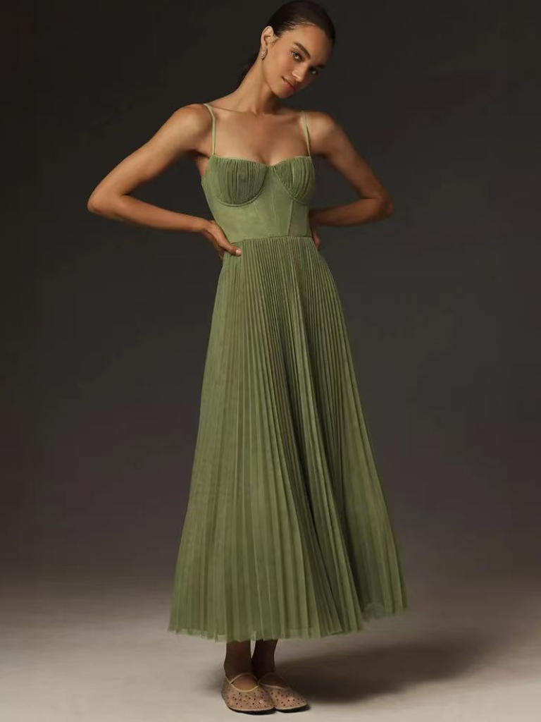 Sonia | Vestido maxi plisado estructurado