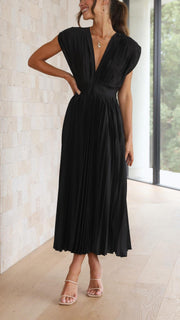 María | Vestido maxi plisado elegante