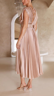 María | Vestido maxi plisado elegante
