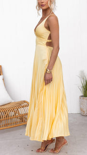 Irene | Vestido maxi plisado con escote en V