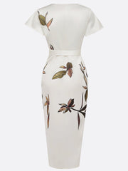 Juliana wrap dress with an elegant cut