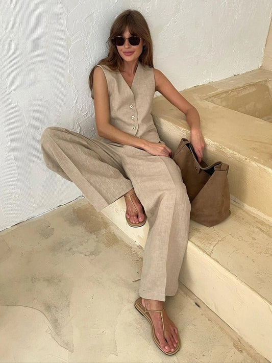 Conjunto sastre con chaleco y pantalón alto